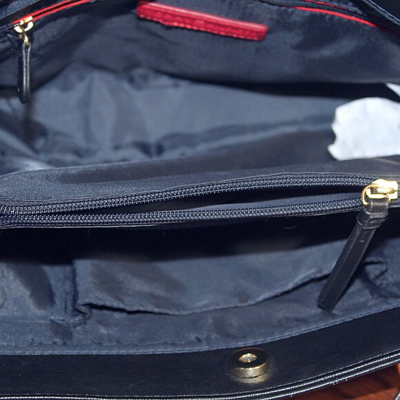 SOLD Designer Inspired Tommy Hilfiger Structured Bag - Picture 7 of 10